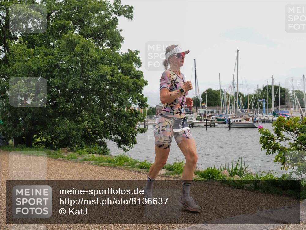 22.06.2025 - Viking Triathlon KatJ http://msf.ph/oto/8136637 22.06.2025 14:40:27 Laufen 175 meine-sportfotos.de