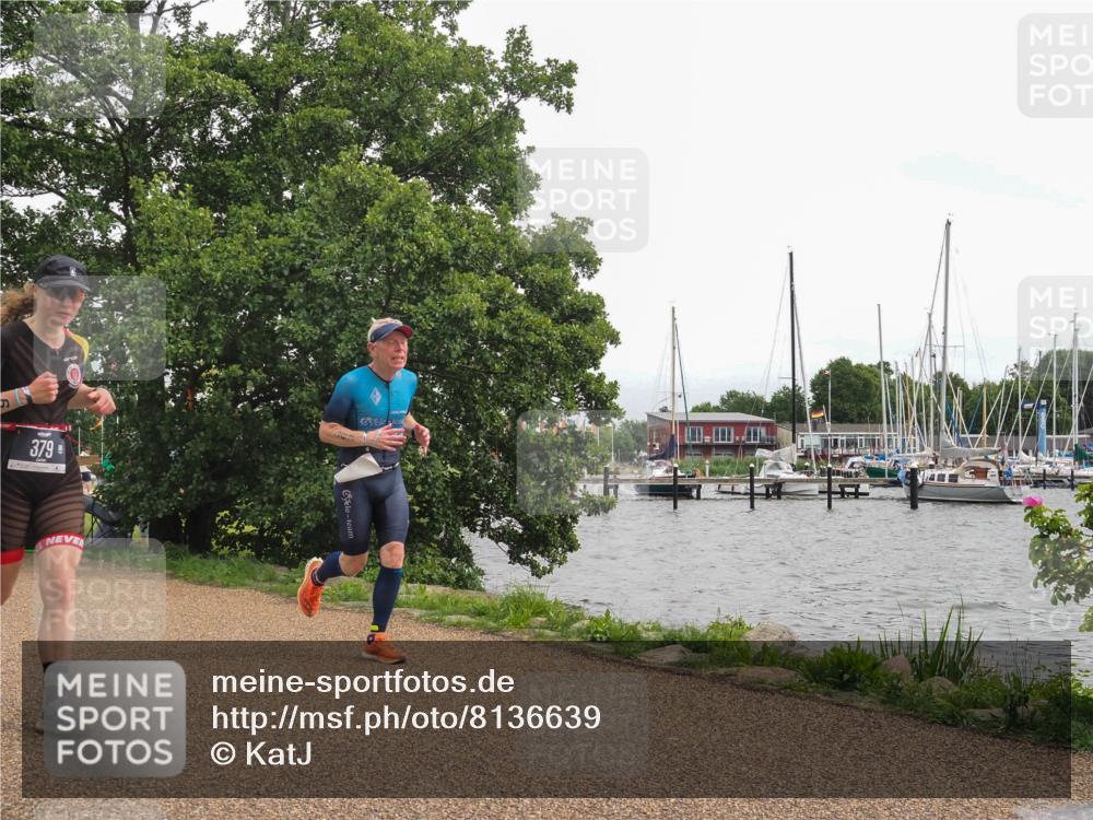 22.06.2025 - Viking Triathlon KatJ http://msf.ph/oto/8136639 22.06.2025 14:40:32 Laufen 363, 379 meine-sportfotos.de