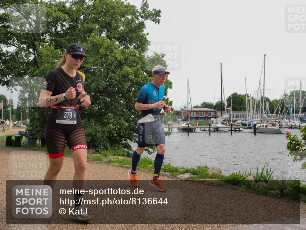 22.06.2025 - Viking Triathlon KatJ http://msf.ph/oto/8136644 22.06.2025 14:40:33 Laufen 363, 379 meine-sportfotos.de