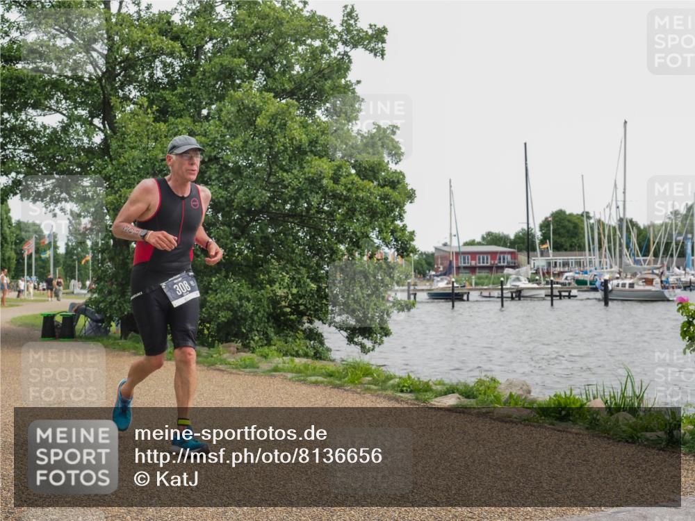 22.06.2025 - Viking Triathlon KatJ http://msf.ph/oto/8136656 22.06.2025 14:40:43 Laufen 308, 547 meine-sportfotos.de
