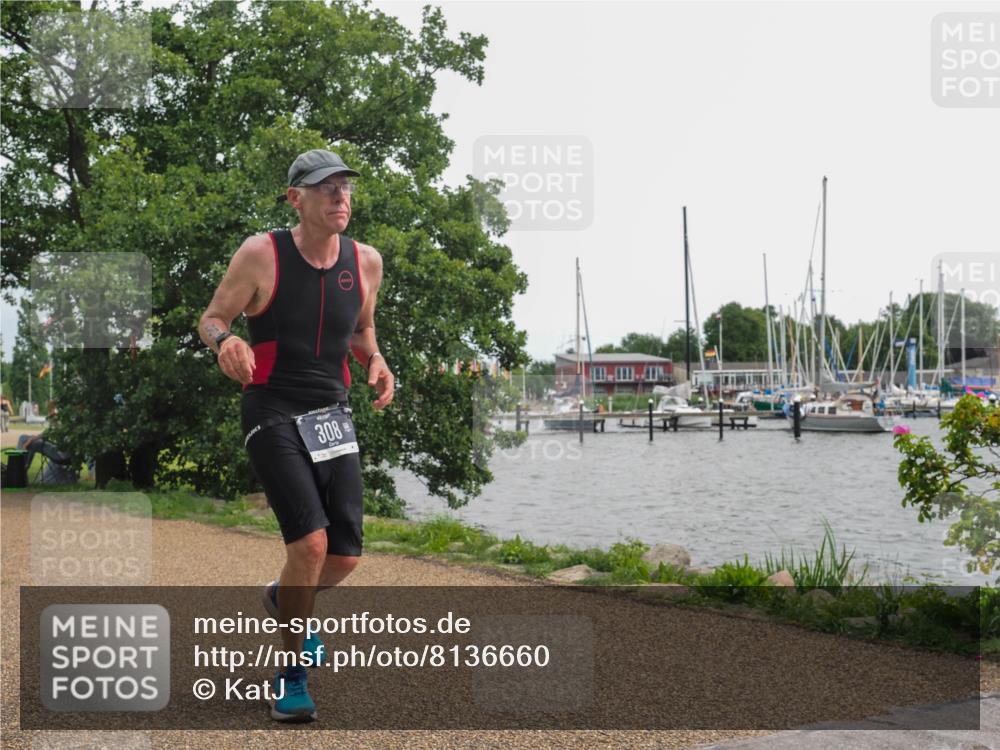 22.06.2025 - Viking Triathlon KatJ http://msf.ph/oto/8136660 22.06.2025 14:40:43 Laufen 308, 547 meine-sportfotos.de