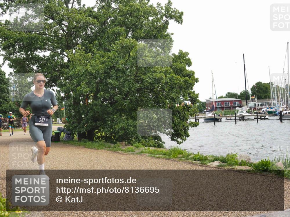 22.06.2025 - Viking Triathlon KatJ http://msf.ph/oto/8136695 22.06.2025 14:41:23 Laufen 247, 507 meine-sportfotos.de