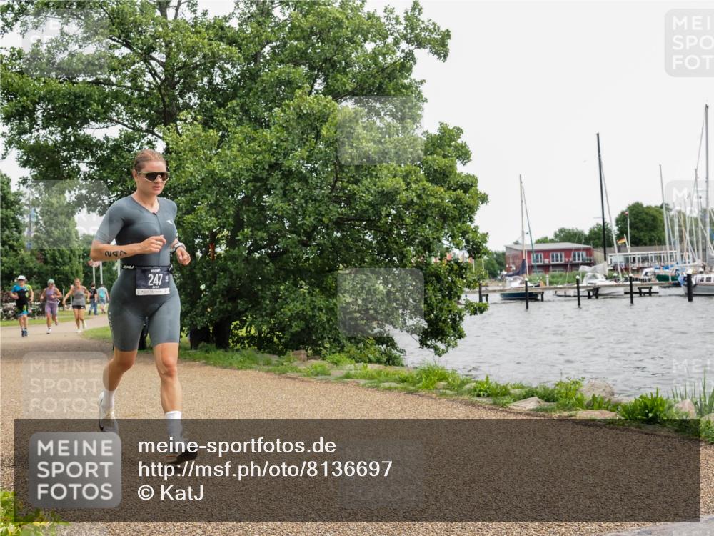 22.06.2025 - Viking Triathlon KatJ http://msf.ph/oto/8136697 22.06.2025 14:41:23 Laufen 247, 507 meine-sportfotos.de