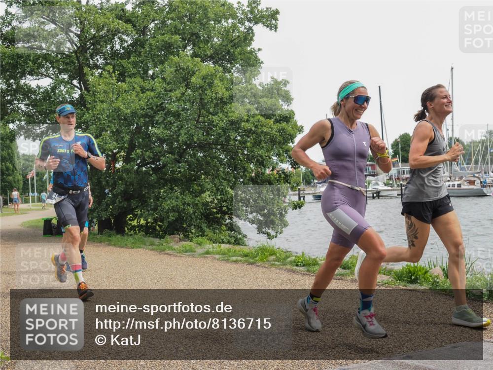 22.06.2025 - Viking Triathlon KatJ http://msf.ph/oto/8136715 22.06.2025 14:41:29 Laufen 41, 58, 489 meine-sportfotos.de