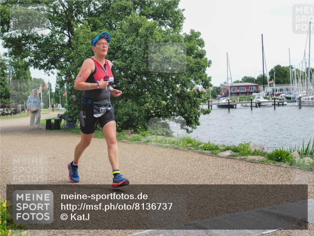 22.06.2025 - Viking Triathlon KatJ http://msf.ph/oto/8136737 22.06.2025 14:42:07 Laufen 131 meine-sportfotos.de