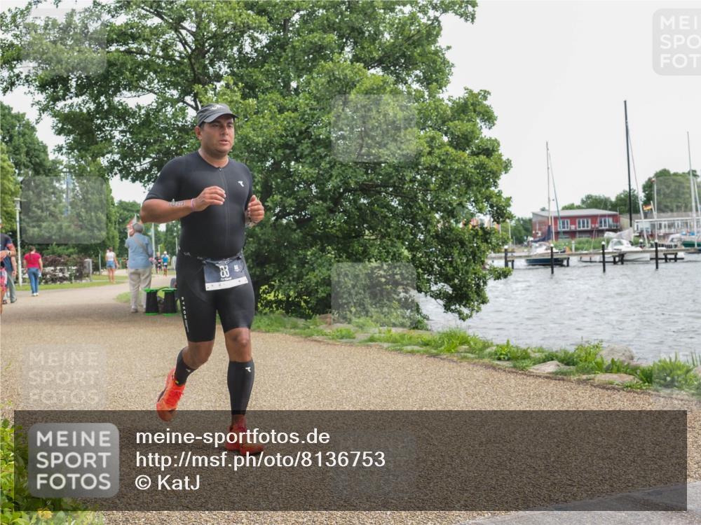 22.06.2025 - Viking Triathlon KatJ http://msf.ph/oto/8136753 22.06.2025 14:42:33 Laufen 72, 83, 350 meine-sportfotos.de