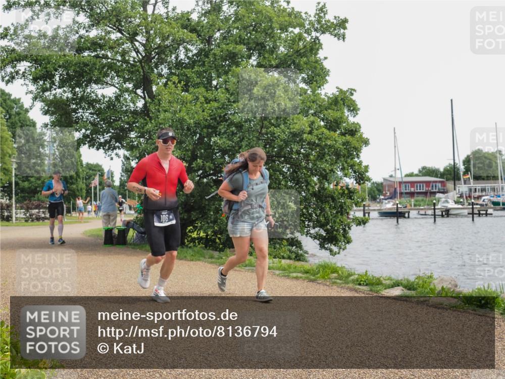 22.06.2025 - Viking Triathlon KatJ http://msf.ph/oto/8136794 22.06.2025 14:43:15 Laufen 106 meine-sportfotos.de