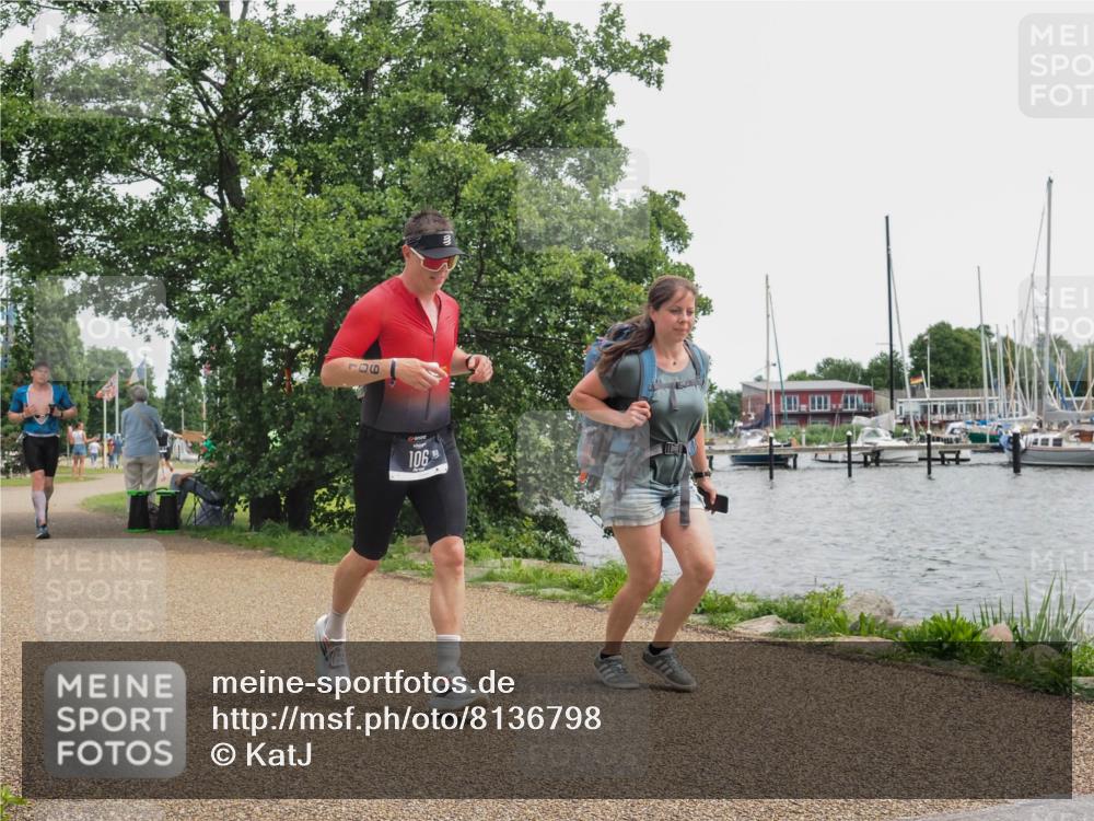 22.06.2025 - Viking Triathlon KatJ http://msf.ph/oto/8136798 22.06.2025 14:43:16 Laufen 106, 298 meine-sportfotos.de