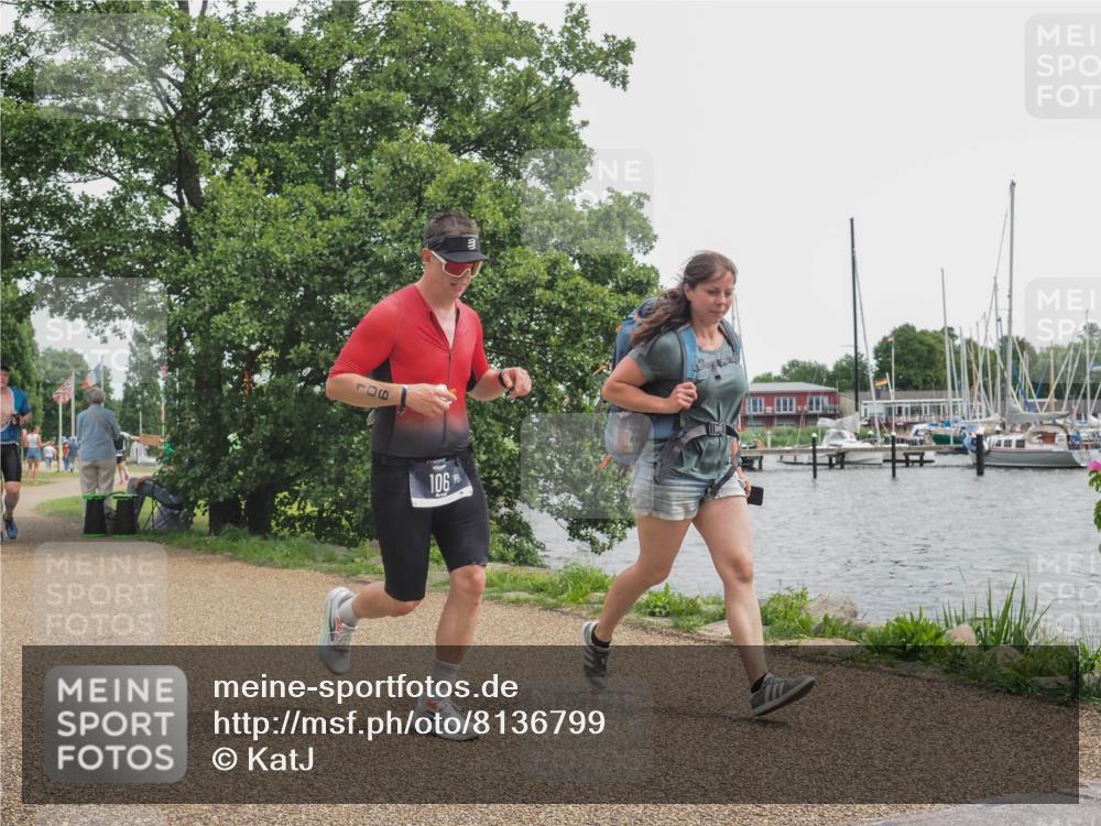 22.06.2025 - Viking Triathlon KatJ http://msf.ph/oto/8136799 22.06.2025 14:43:16 Laufen 106, 298 meine-sportfotos.de