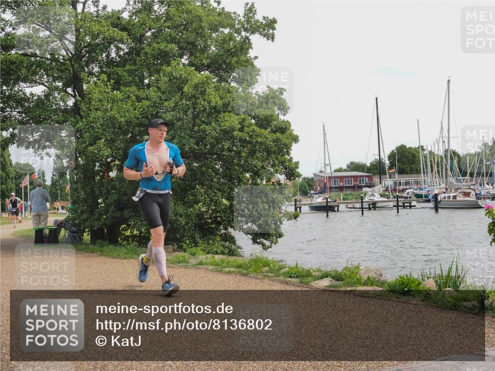 22.06.2025 - Viking Triathlon KatJ http://msf.ph/oto/8136802 22.06.2025 14:43:19 Laufen 298 meine-sportfotos.de
