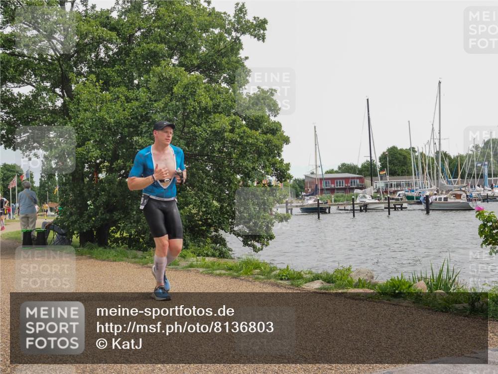 22.06.2025 - Viking Triathlon KatJ http://msf.ph/oto/8136803 22.06.2025 14:43:19 Laufen 298 meine-sportfotos.de