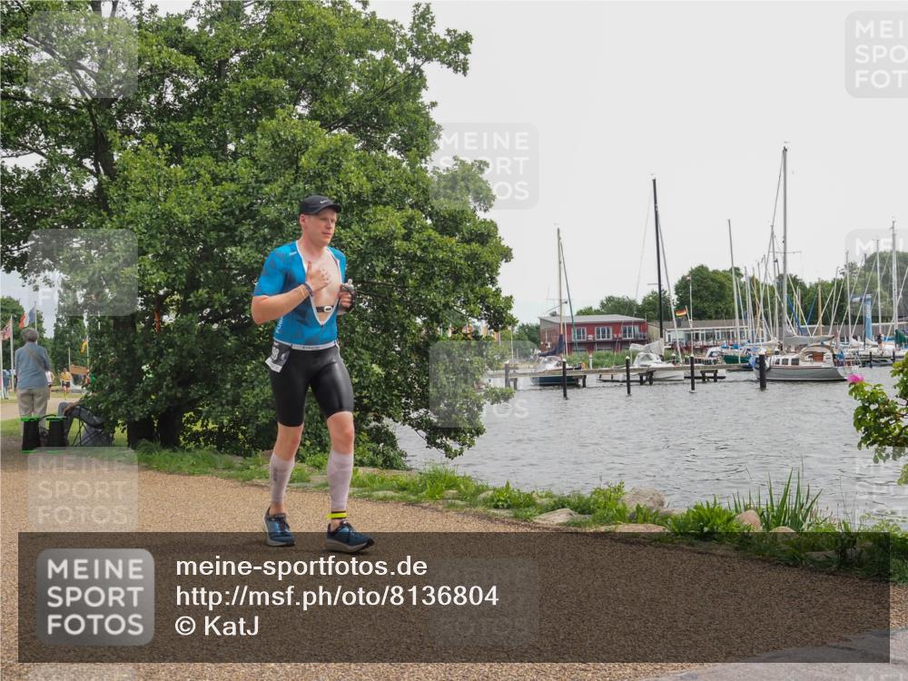 22.06.2025 - Viking Triathlon KatJ http://msf.ph/oto/8136804 22.06.2025 14:43:19 Laufen 298 meine-sportfotos.de
