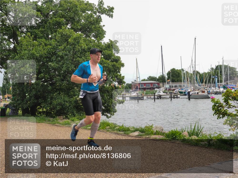 22.06.2025 - Viking Triathlon KatJ http://msf.ph/oto/8136806 22.06.2025 14:43:19 Laufen 298 meine-sportfotos.de