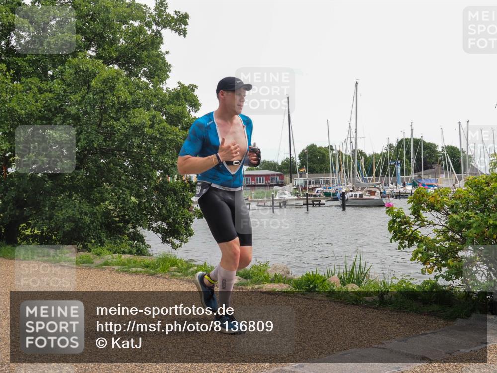22.06.2025 - Viking Triathlon KatJ http://msf.ph/oto/8136809 22.06.2025 14:43:19 Laufen 298 meine-sportfotos.de