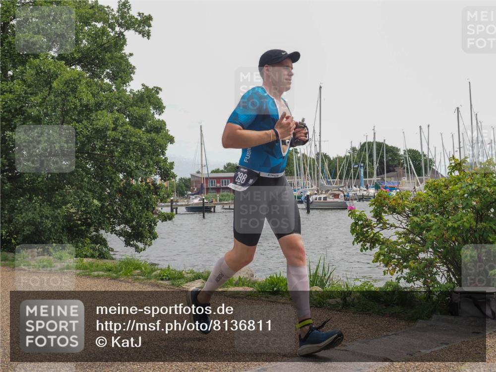 22.06.2025 - Viking Triathlon KatJ http://msf.ph/oto/8136811 22.06.2025 14:43:20 Laufen 298 meine-sportfotos.de
