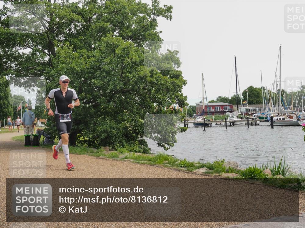 22.06.2025 - Viking Triathlon KatJ http://msf.ph/oto/8136812 22.06.2025 14:43:27 Laufen 97 meine-sportfotos.de