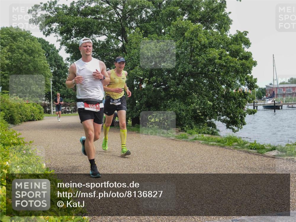 22.06.2025 - Viking Triathlon KatJ http://msf.ph/oto/8136827 22.06.2025 14:43:39 Laufen 234, 658 meine-sportfotos.de