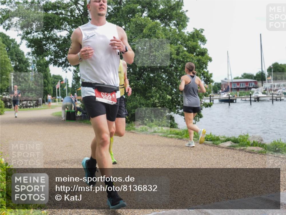 22.06.2025 - Viking Triathlon KatJ http://msf.ph/oto/8136832 22.06.2025 14:43:40 Laufen 234, 658 meine-sportfotos.de
