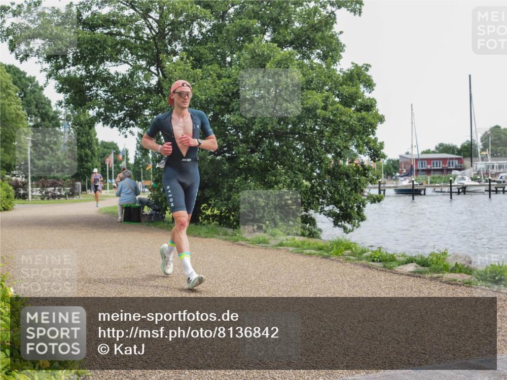 22.06.2025 - Viking Triathlon KatJ http://msf.ph/oto/8136842 22.06.2025 14:43:45 Laufen 185 meine-sportfotos.de