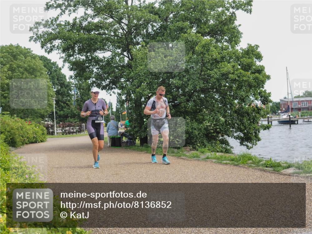 22.06.2025 - Viking Triathlon KatJ http://msf.ph/oto/8136852 22.06.2025 14:43:53 Laufen 76, 460 meine-sportfotos.de