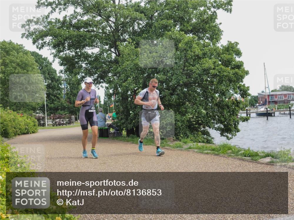 22.06.2025 - Viking Triathlon KatJ http://msf.ph/oto/8136853 22.06.2025 14:43:53 Laufen 76, 460 meine-sportfotos.de