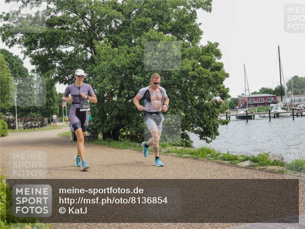 22.06.2025 - Viking Triathlon KatJ http://msf.ph/oto/8136854 22.06.2025 14:43:54 Laufen 76, 460 meine-sportfotos.de