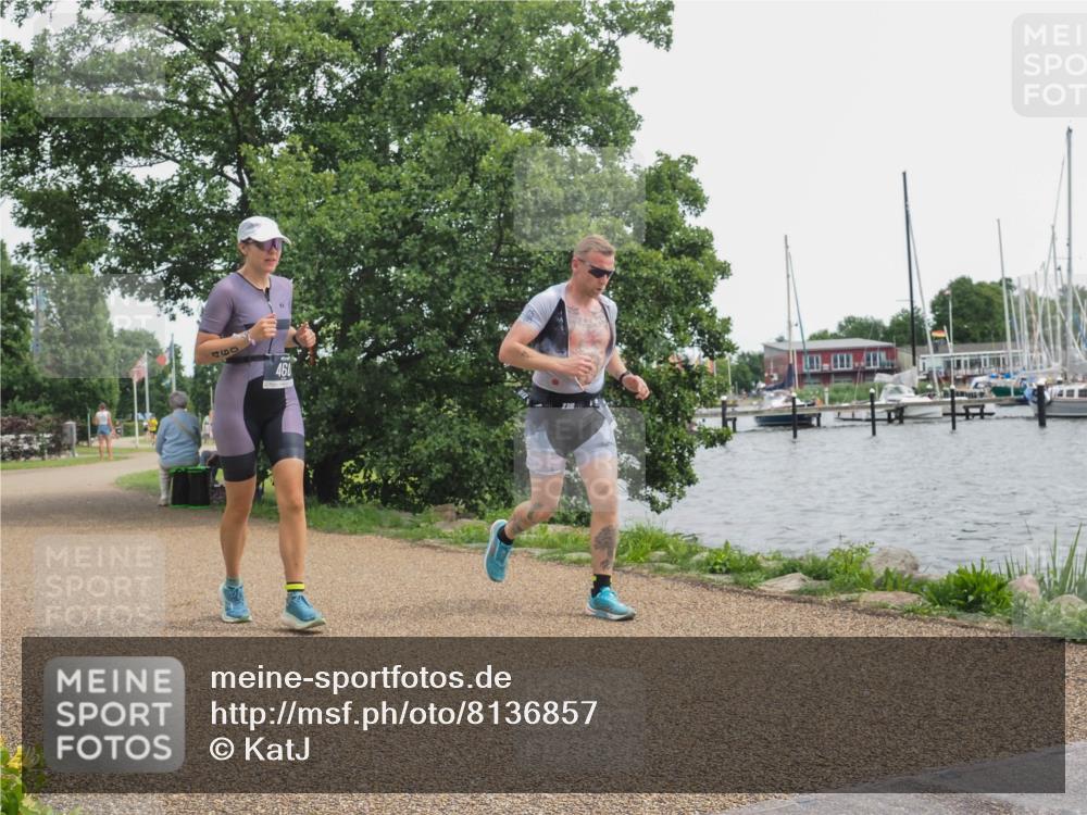 22.06.2025 - Viking Triathlon KatJ http://msf.ph/oto/8136857 22.06.2025 14:43:54 Laufen 76, 460 meine-sportfotos.de
