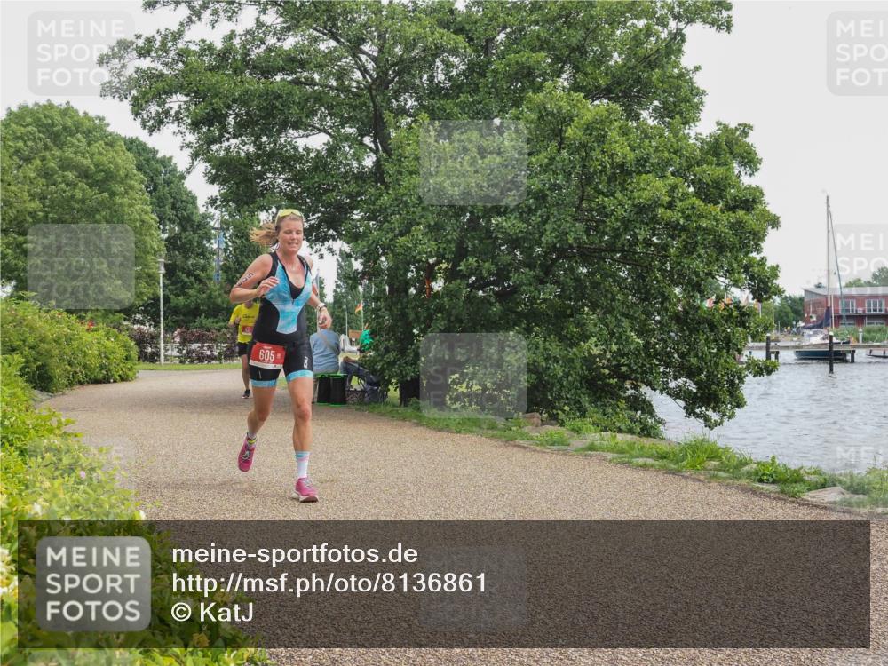 22.06.2025 - Viking Triathlon KatJ http://msf.ph/oto/8136861 22.06.2025 14:44:13 Laufen 605, 637 meine-sportfotos.de