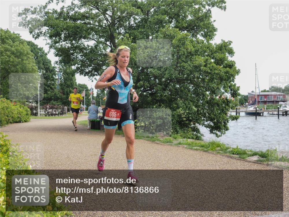 22.06.2025 - Viking Triathlon KatJ http://msf.ph/oto/8136866 22.06.2025 14:44:13 Laufen 605, 637 meine-sportfotos.de