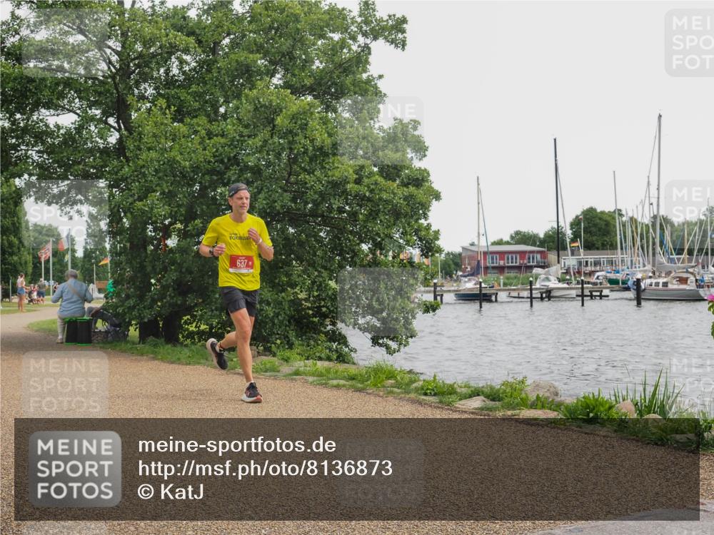 22.06.2025 - Viking Triathlon KatJ http://msf.ph/oto/8136873 22.06.2025 14:44:15 Laufen 605, 637 meine-sportfotos.de