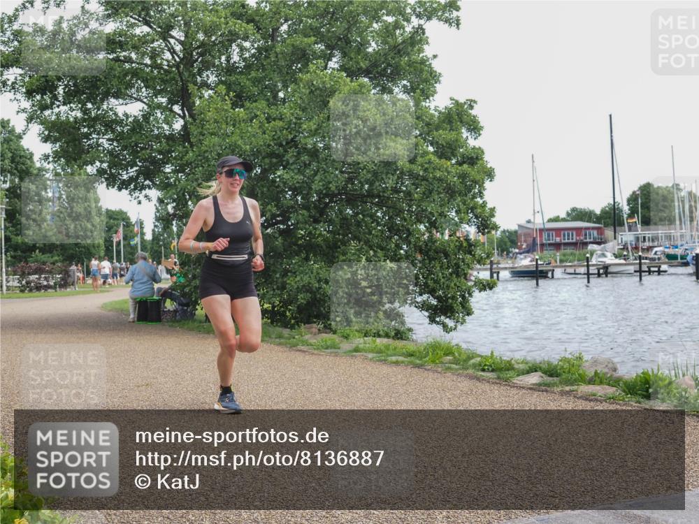 22.06.2025 - Viking Triathlon KatJ http://msf.ph/oto/8136887 22.06.2025 14:44:30 Laufen 653 meine-sportfotos.de