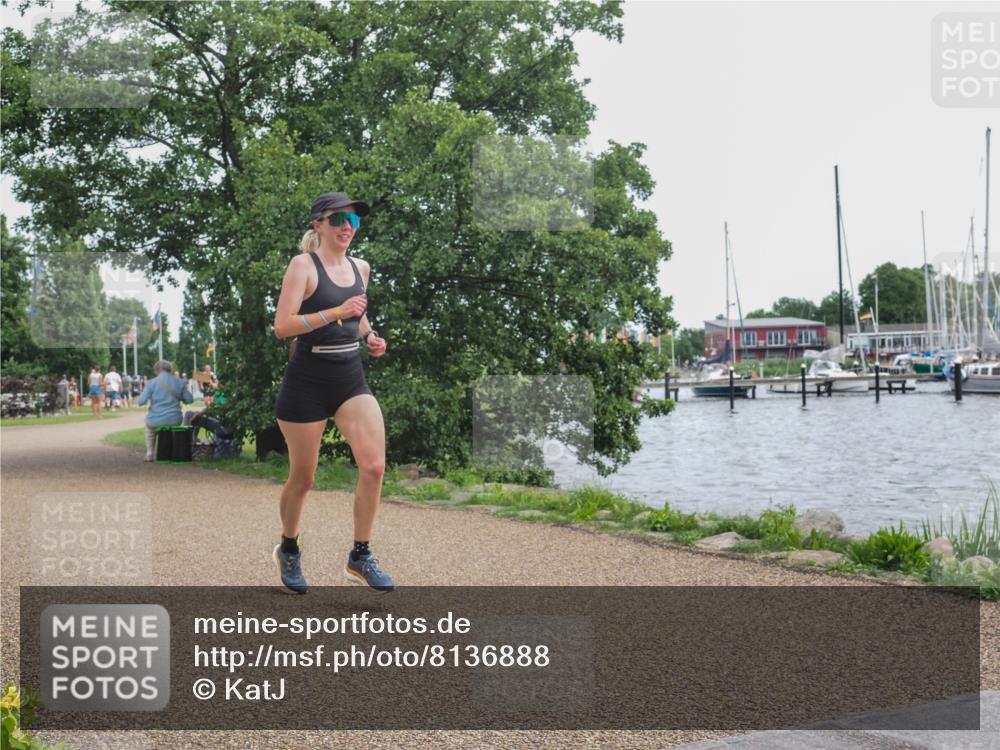 22.06.2025 - Viking Triathlon KatJ http://msf.ph/oto/8136888 22.06.2025 14:44:30 Laufen 653 meine-sportfotos.de