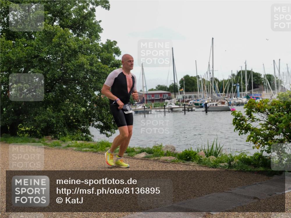22.06.2025 - Viking Triathlon KatJ http://msf.ph/oto/8136895 22.06.2025 14:44:43 Laufen 110 meine-sportfotos.de