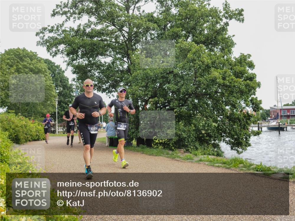 22.06.2025 - Viking Triathlon KatJ http://msf.ph/oto/8136902 22.06.2025 14:44:49 Laufen 356, 439 meine-sportfotos.de