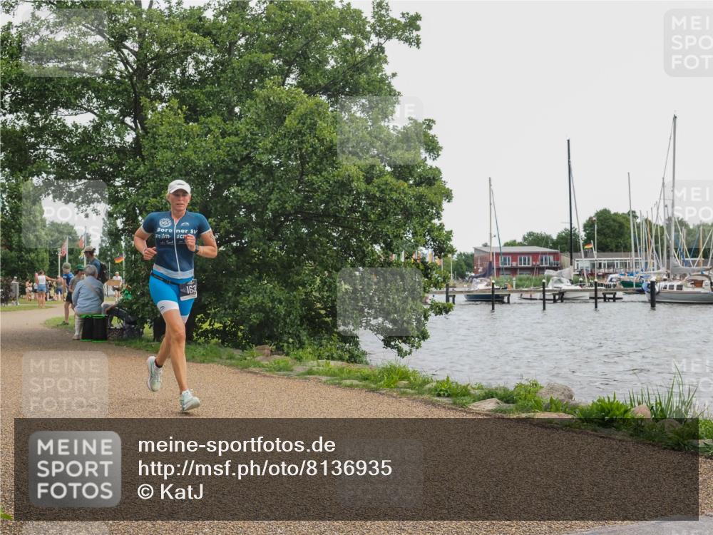 22.06.2025 - Viking Triathlon KatJ http://msf.ph/oto/8136935 22.06.2025 14:44:59 Laufen 163, 168 meine-sportfotos.de