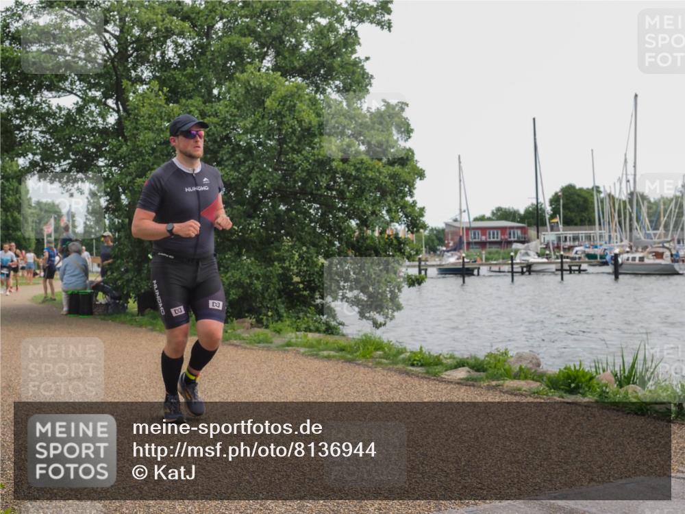 22.06.2025 - Viking Triathlon KatJ http://msf.ph/oto/8136944 22.06.2025 14:45:03 Laufen 163, 191 meine-sportfotos.de