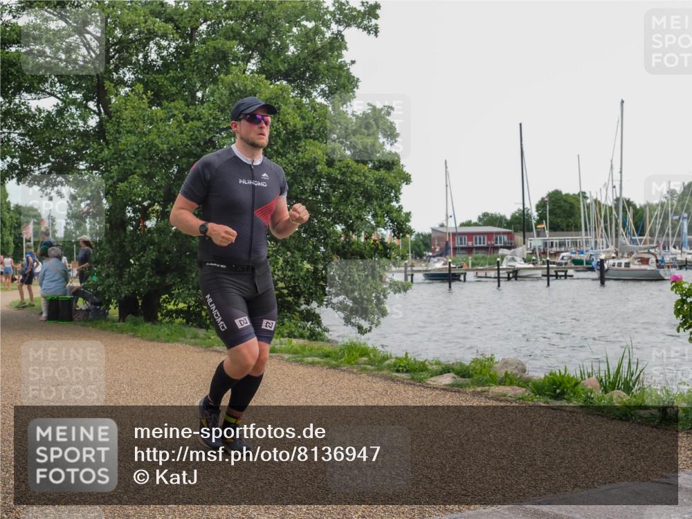 22.06.2025 - Viking Triathlon KatJ http://msf.ph/oto/8136947 22.06.2025 14:45:04 Laufen 191 meine-sportfotos.de