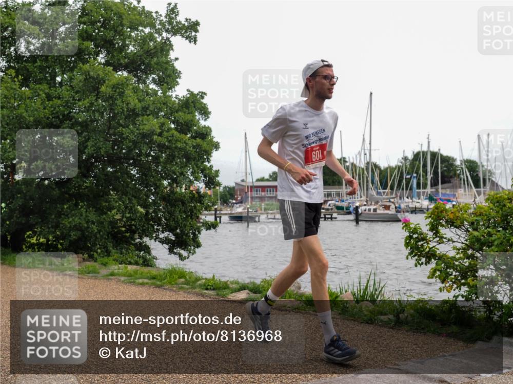 22.06.2025 - Viking Triathlon KatJ http://msf.ph/oto/8136968 22.06.2025 14:45:21 Laufen 601 meine-sportfotos.de
