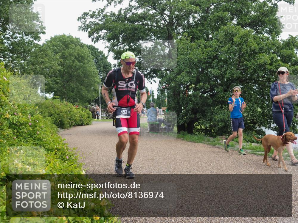 22.06.2025 - Viking Triathlon KatJ http://msf.ph/oto/8136974 22.06.2025 14:45:31 Laufen 493 meine-sportfotos.de