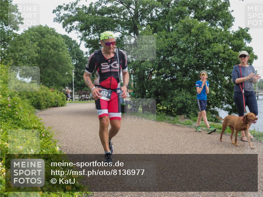 22.06.2025 - Viking Triathlon KatJ http://msf.ph/oto/8136977 22.06.2025 14:45:31 Laufen 493 meine-sportfotos.de