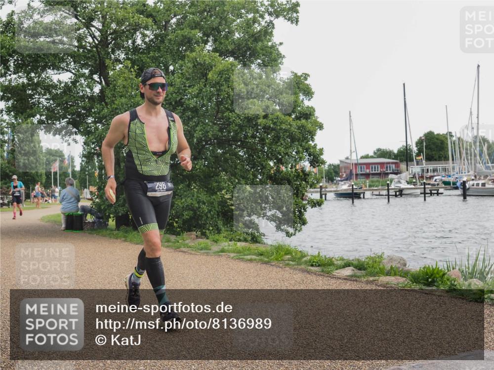 22.06.2025 - Viking Triathlon KatJ http://msf.ph/oto/8136989 22.06.2025 14:45:42 Laufen 296 meine-sportfotos.de