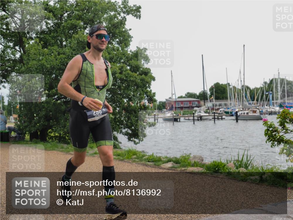 22.06.2025 - Viking Triathlon KatJ http://msf.ph/oto/8136992 22.06.2025 14:45:43 Laufen 296 meine-sportfotos.de