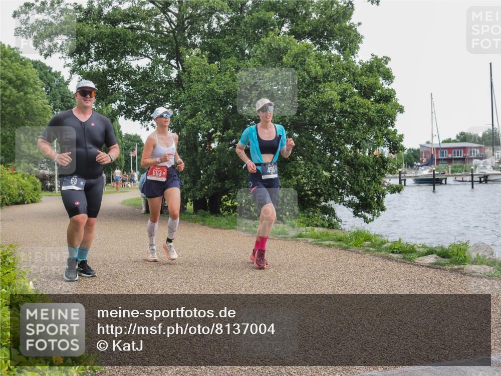 22.06.2025 - Viking Triathlon KatJ http://msf.ph/oto/8137004 22.06.2025 14:45:49 Laufen 69, 495, 603 meine-sportfotos.de