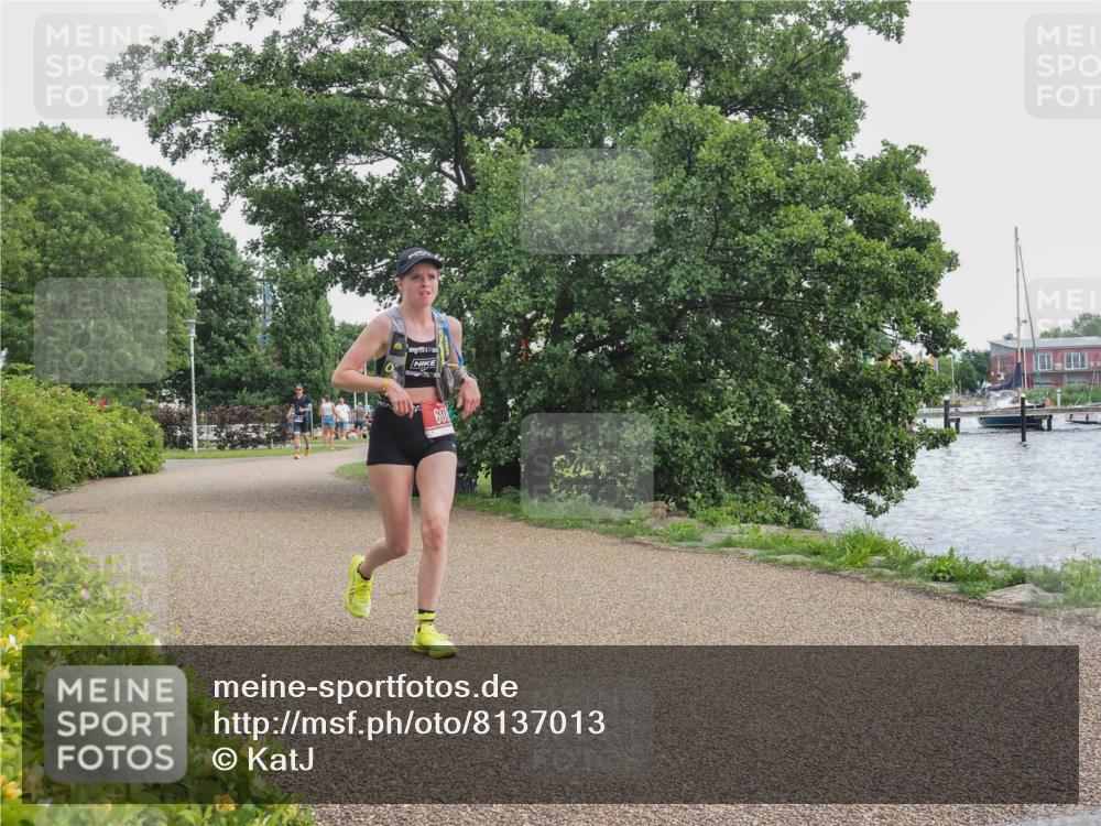 22.06.2025 - Viking Triathlon KatJ http://msf.ph/oto/8137013 22.06.2025 14:46:06 Laufen 608 meine-sportfotos.de