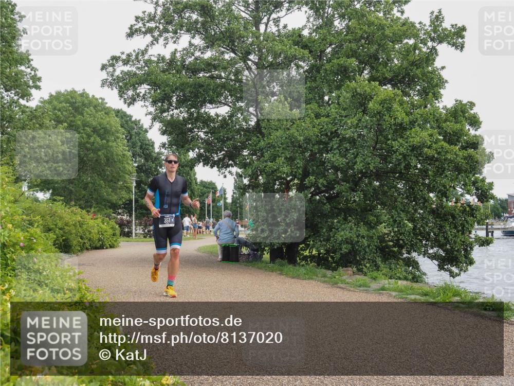 22.06.2025 - Viking Triathlon KatJ http://msf.ph/oto/8137020 22.06.2025 14:46:15 Laufen 351 meine-sportfotos.de