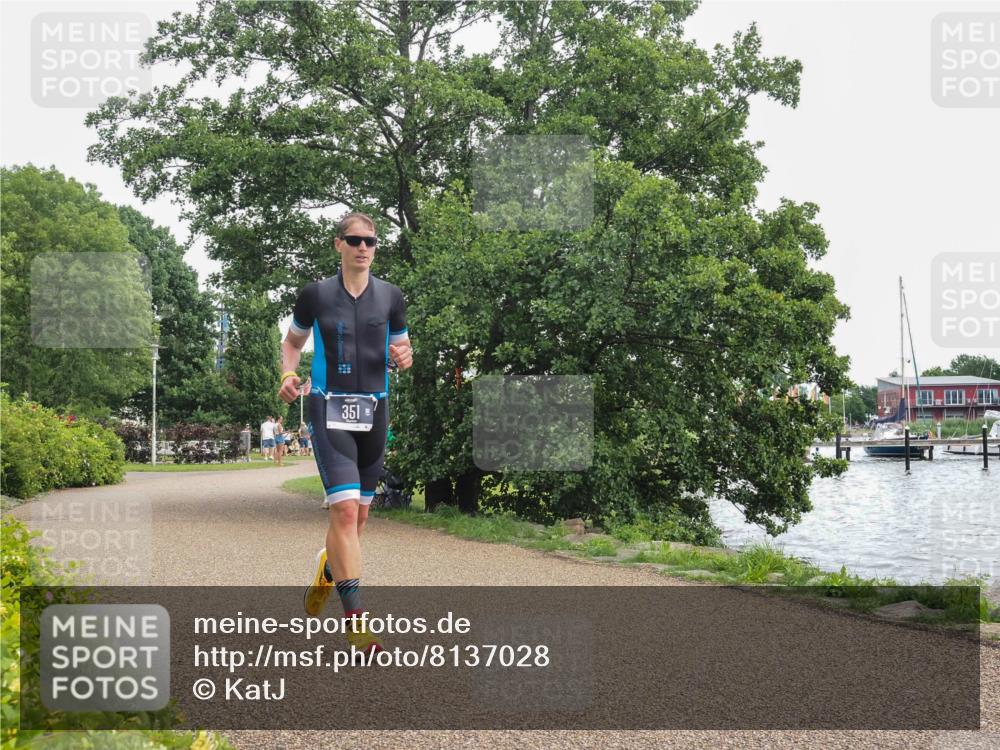 22.06.2025 - Viking Triathlon KatJ http://msf.ph/oto/8137028 22.06.2025 14:46:16 Laufen 351 meine-sportfotos.de