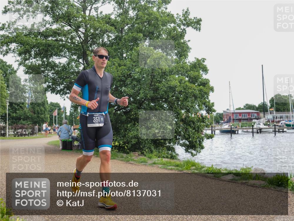 22.06.2025 - Viking Triathlon KatJ http://msf.ph/oto/8137031 22.06.2025 14:46:16 Laufen 351 meine-sportfotos.de