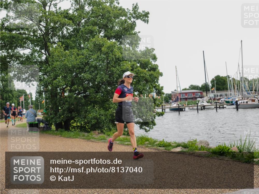 22.06.2025 - Viking Triathlon KatJ http://msf.ph/oto/8137040 22.06.2025 14:46:32 Laufen 650 meine-sportfotos.de