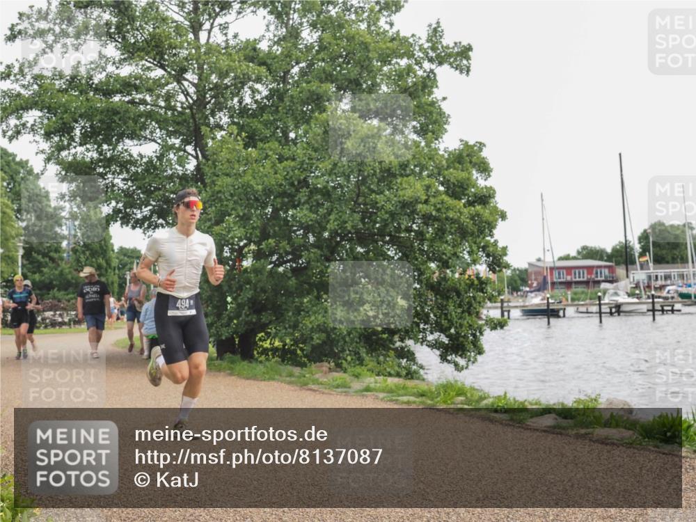 22.06.2025 - Viking Triathlon KatJ http://msf.ph/oto/8137087 22.06.2025 14:46:52 Laufen 494 meine-sportfotos.de