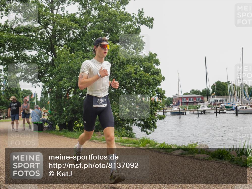 22.06.2025 - Viking Triathlon KatJ http://msf.ph/oto/8137092 22.06.2025 14:46:53 Laufen 210, 494 meine-sportfotos.de